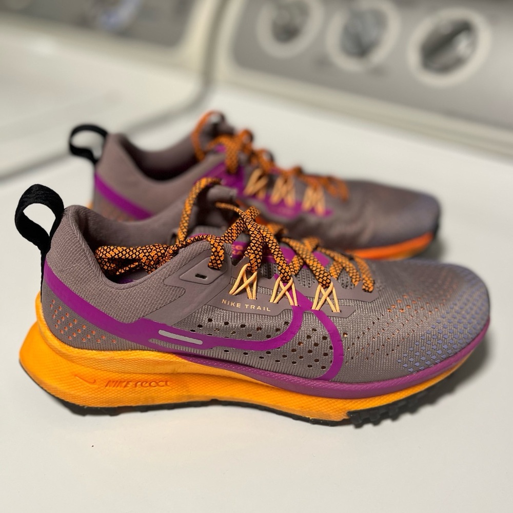 Nike React Pegasus Trail 4 Women's Running Shoes Size 6, Like New/Worn Twice - Picture 6 of 13